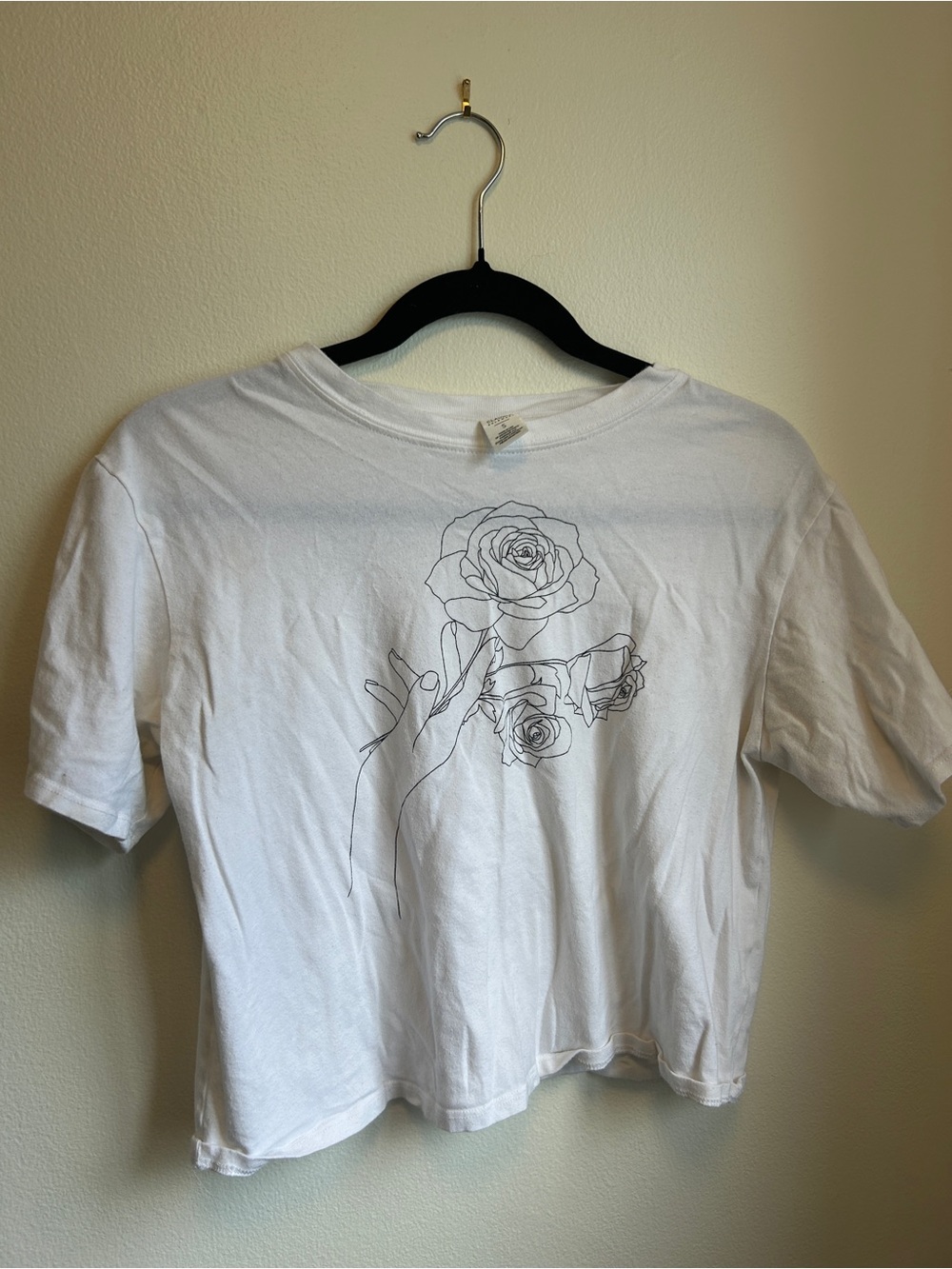 BP White Floral Line Art Crop Tee - Women's Casual Top